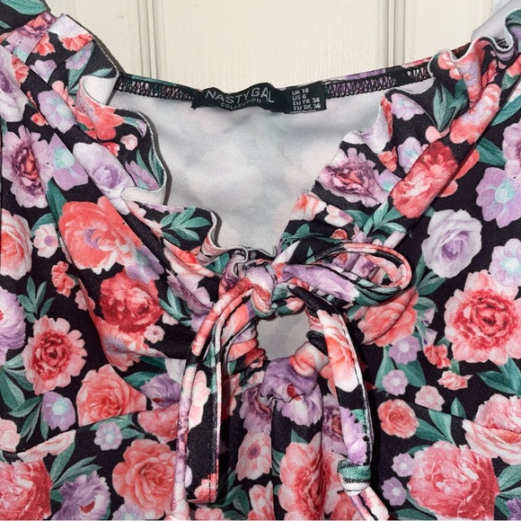 NWT Nasty Gal Pink Floral Bodycon Dress, Size 6, Puff Sleeve with Keyhole - Picture 6 of 14